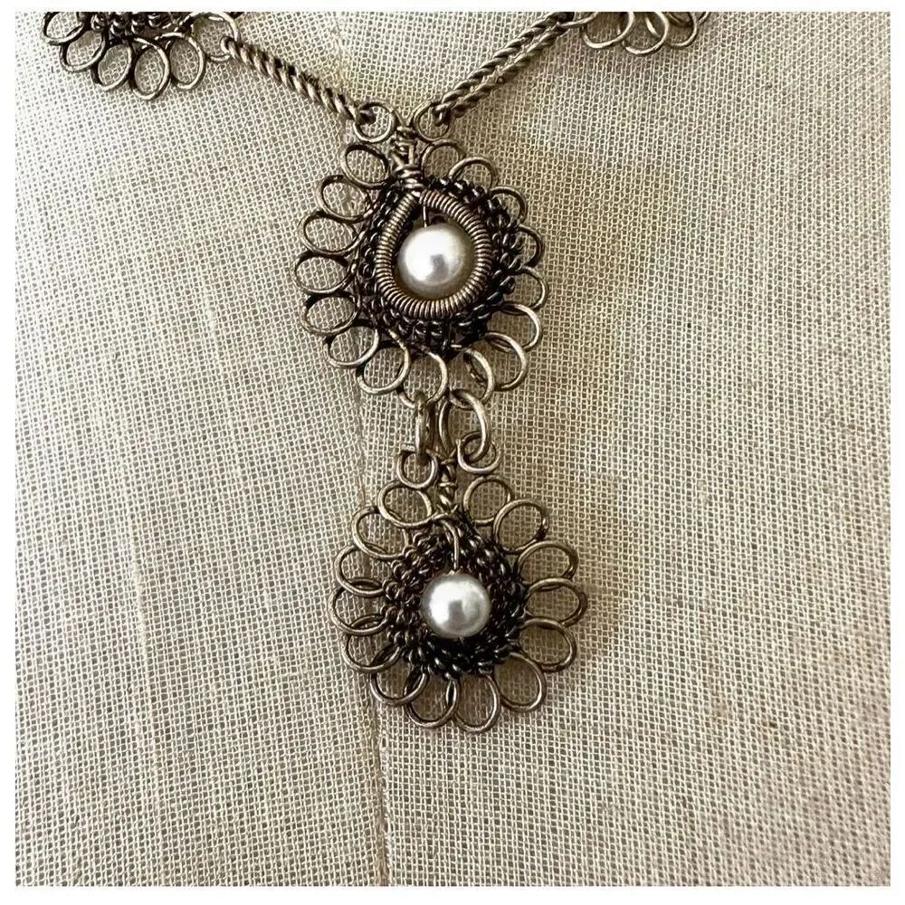 Vintage Filigree Silver Tone  faux pearl Necklace - Picture 2 of 9